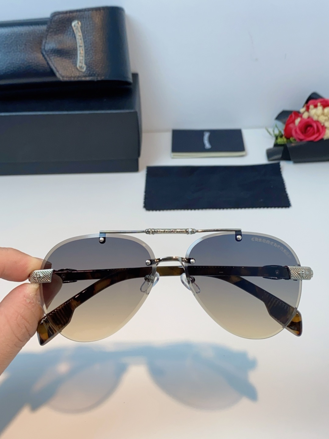 Chrome Hearts克罗心 2025新眼镜渐变偏光太阳镜男双梁飞行员大框时尚遮阳无框男士墨镜