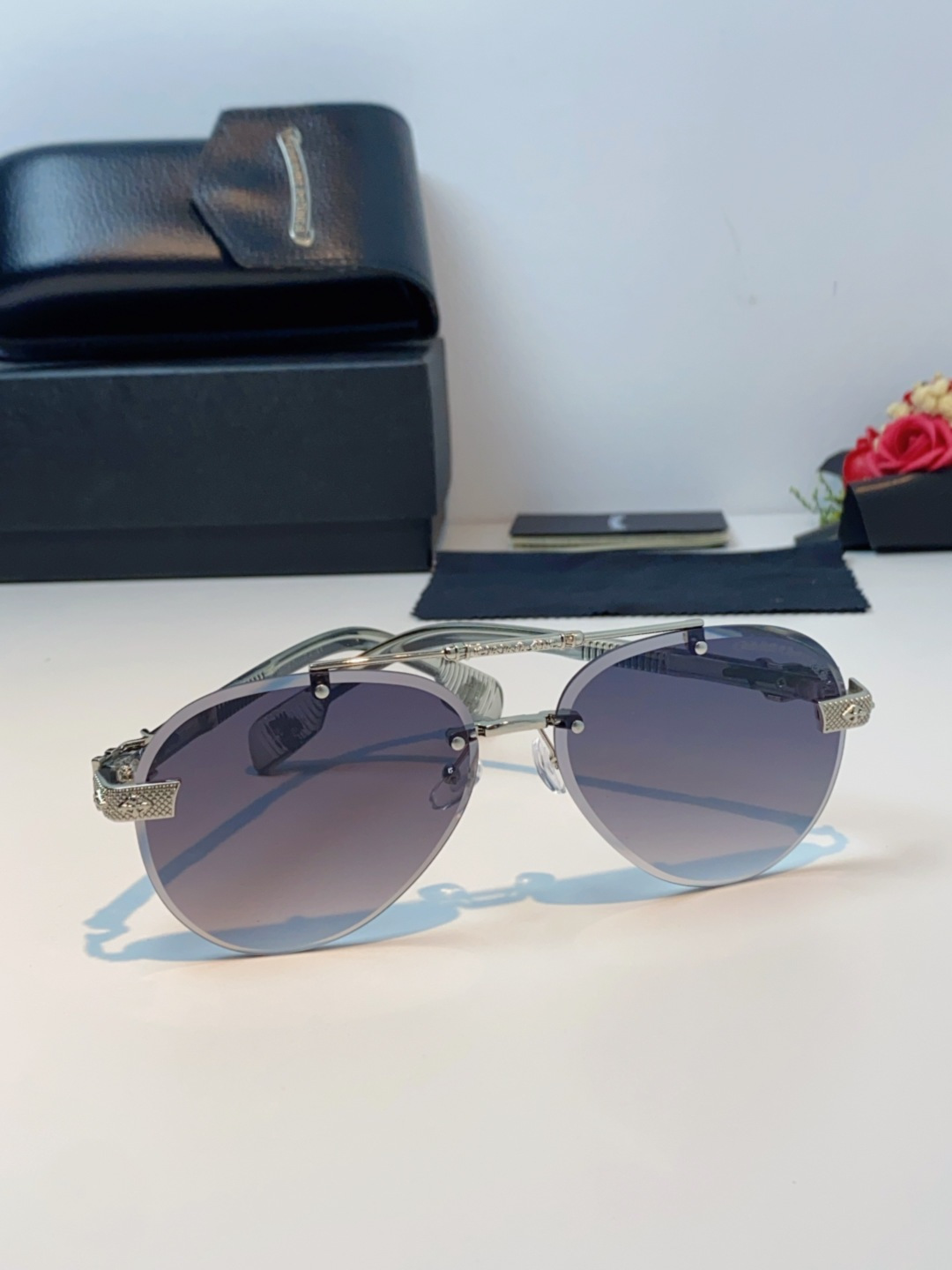 Chrome Hearts克罗心 2025新眼镜渐变偏光太阳镜男双梁飞行员大框时尚遮阳无框男士墨镜