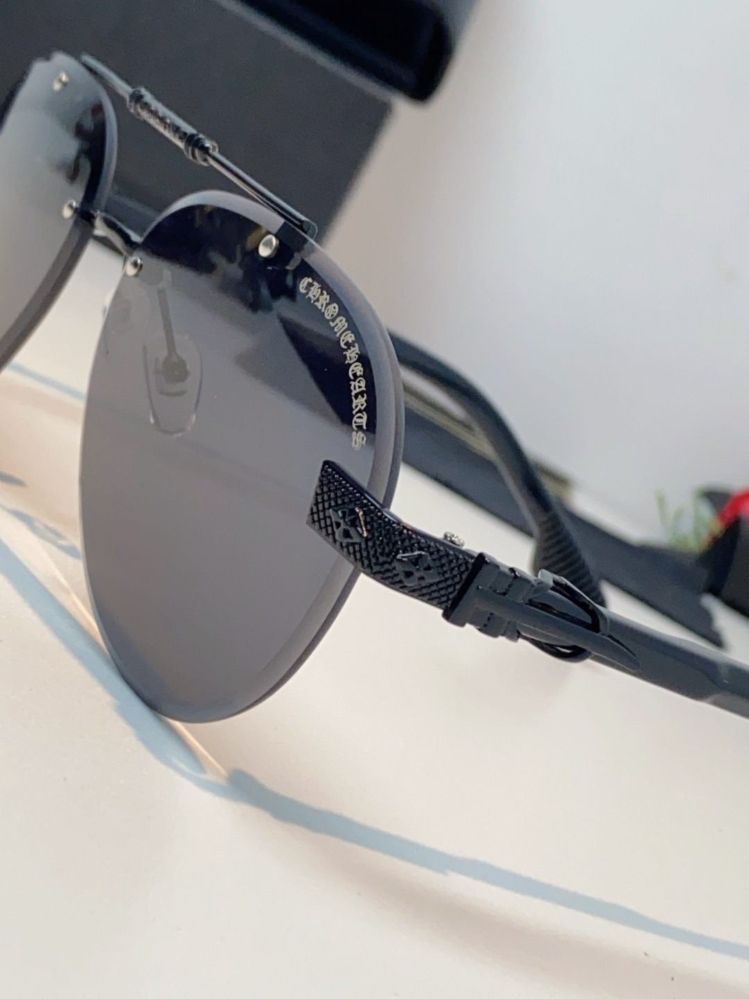 Chrome Hearts克罗心 2026新眼镜渐变偏光太阳镜男双梁飞行员大框时尚遮阳无框男士墨镜