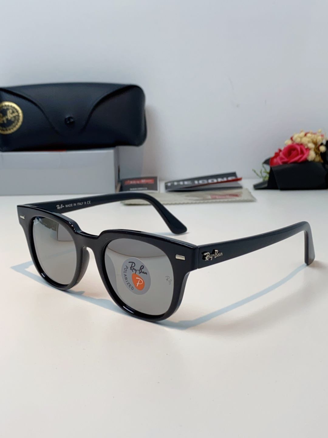 RayBan雷朋 太阳镜 2025新款潮流开车出游方形遮阳墨镜 时尚偏光镜片 男女通用 RB2193P 