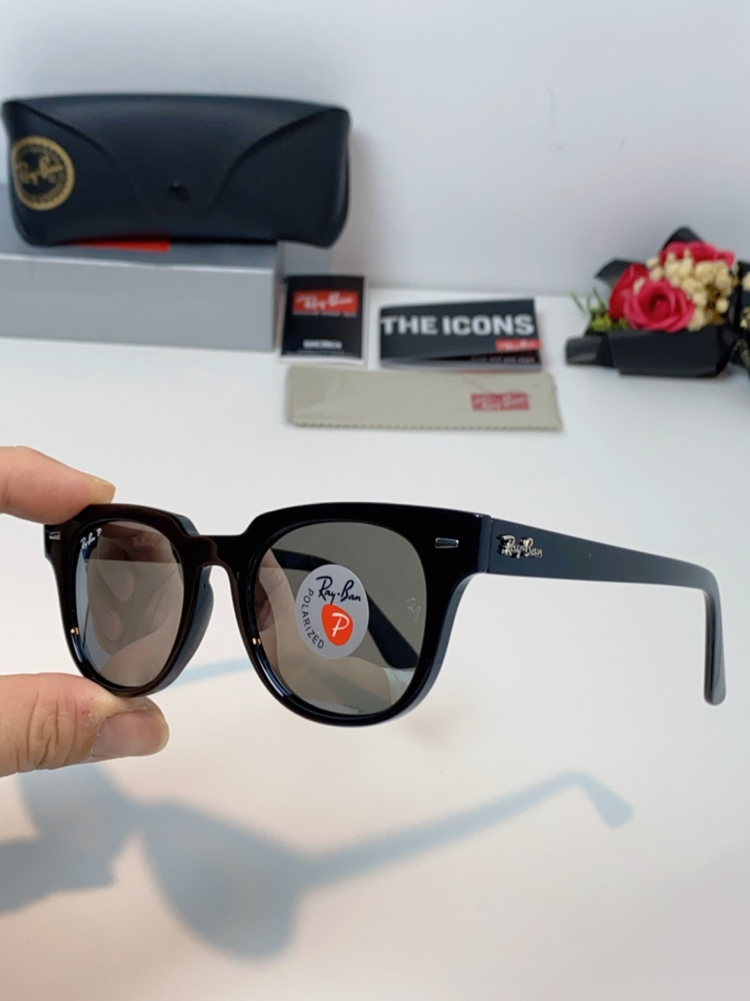 RayBan雷朋 太阳镜 2025新款潮流开车出游方形遮阳墨镜 时尚偏光镜片 男女通用 RB2193P 