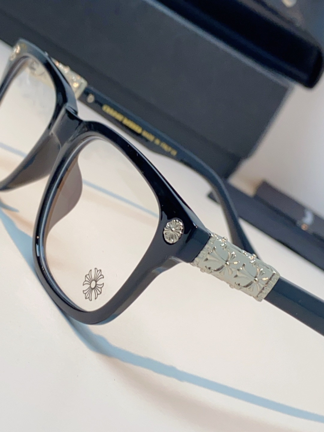 Chrome Hearts克罗心 2025新款经典十字花徽标平光镜眼镜框光学镜架男女近视眼镜