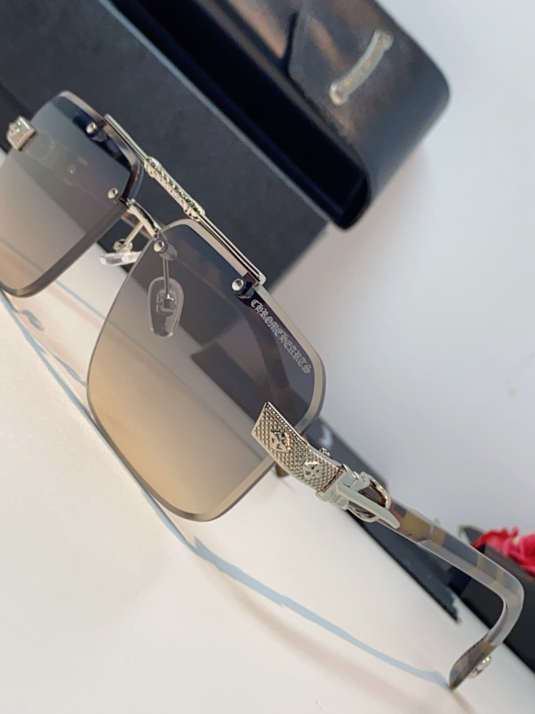 Chrome Hearts克罗心 2025新款高级遮阳无框方框太阳镜男款飞行员时尚大脸墨镜女开车旅行