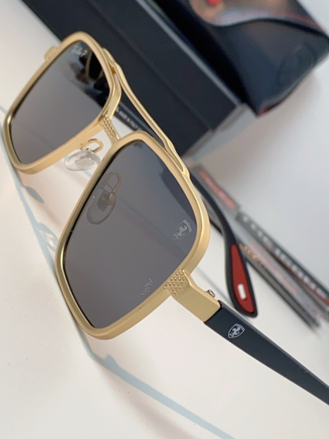 RayBan雷朋法拉利联名款 2025新款联名系列 欧美风潮流双梁偏光防强光太阳眼镜男文艺复古出行街拍方