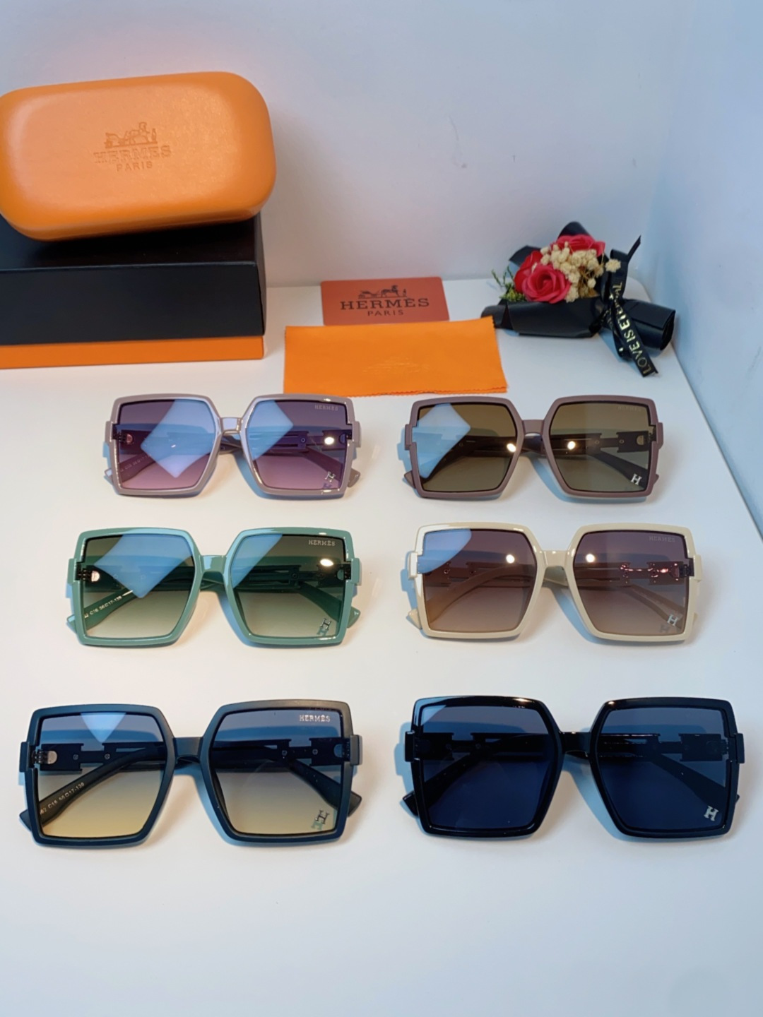 Hermes爱马仕 2025春夏新品韩版大框方形墨镜女高级感个性宽腿太阳镜男士遮阳镜