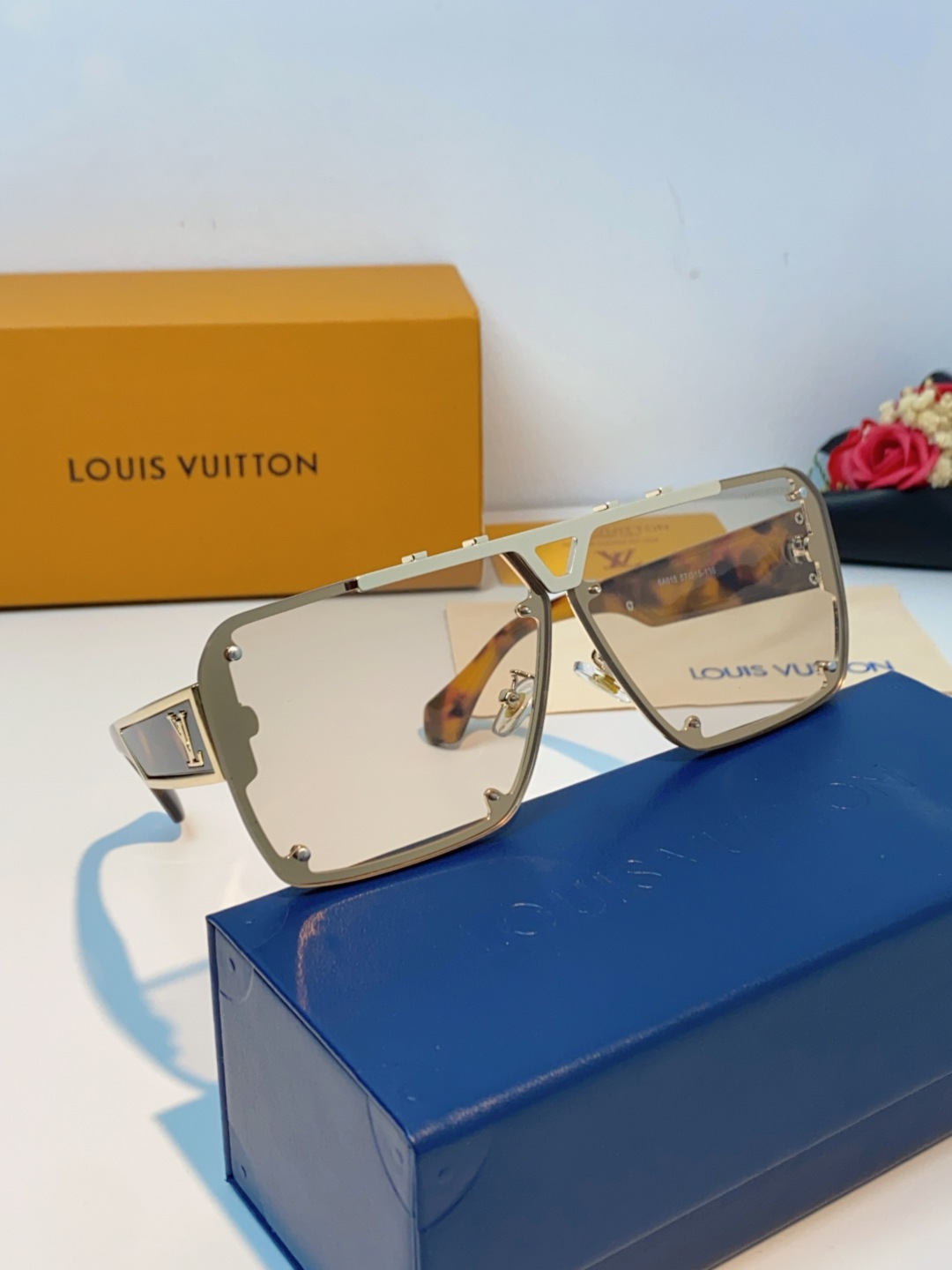 LOUIS VUITTON路易威登 2025LV新款太阳镜金属方形大框太阳眼镜男士2615U时尚圆脸显瘦