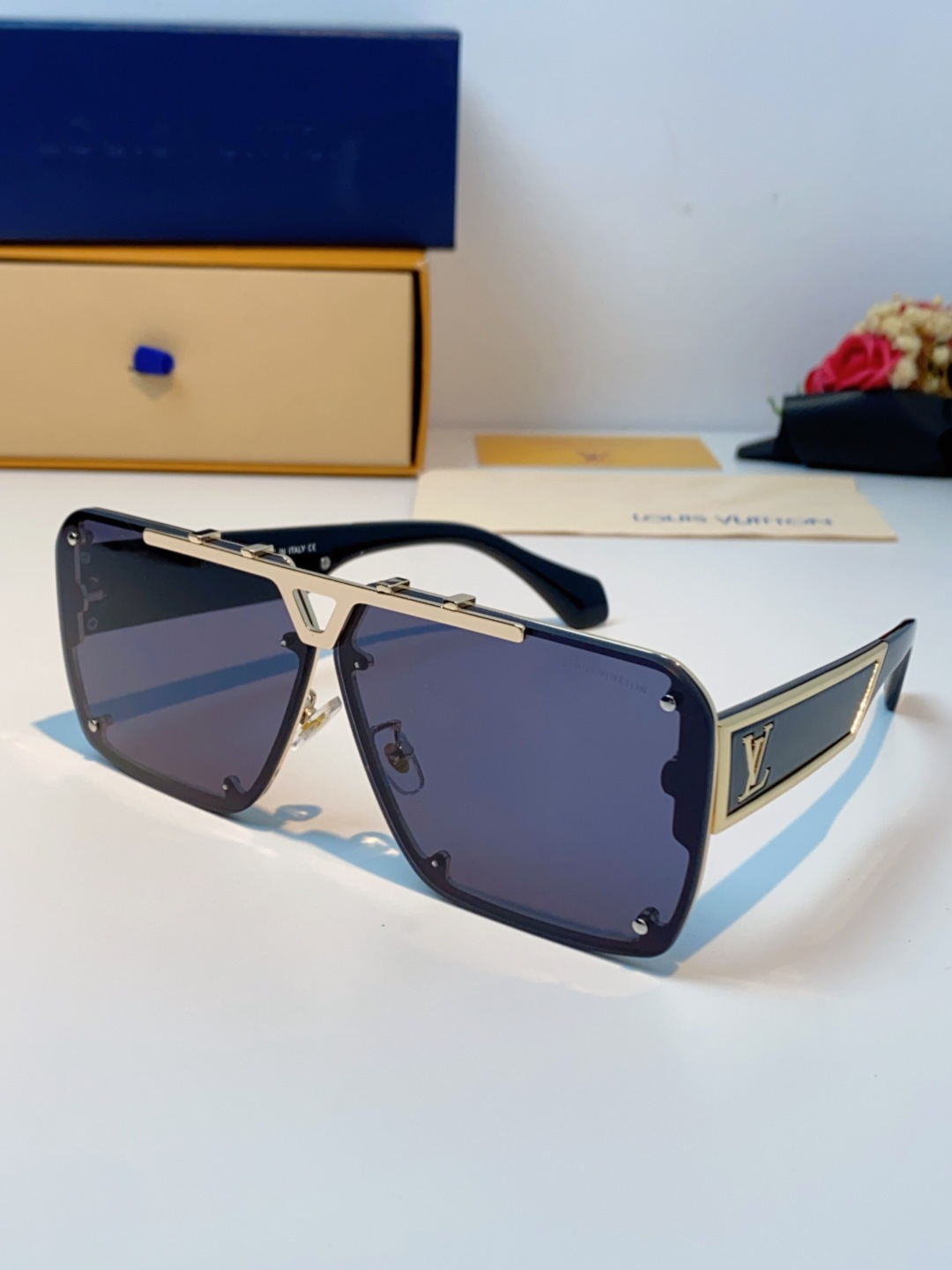 LOUIS VUITTON路易威登 2025LV新款太阳镜金属方形大框太阳眼镜男士2615U时尚圆脸显瘦