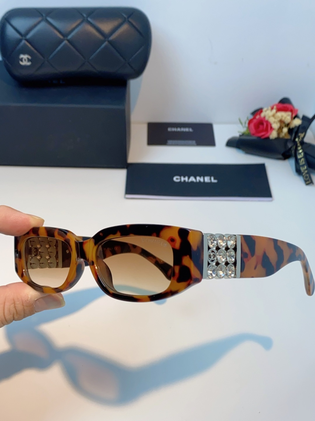 Chanel香奈儿 2025新款转运珠镜腿个性墨镜男女遮阳防晒太阳眼镜方圆长脸显瘦