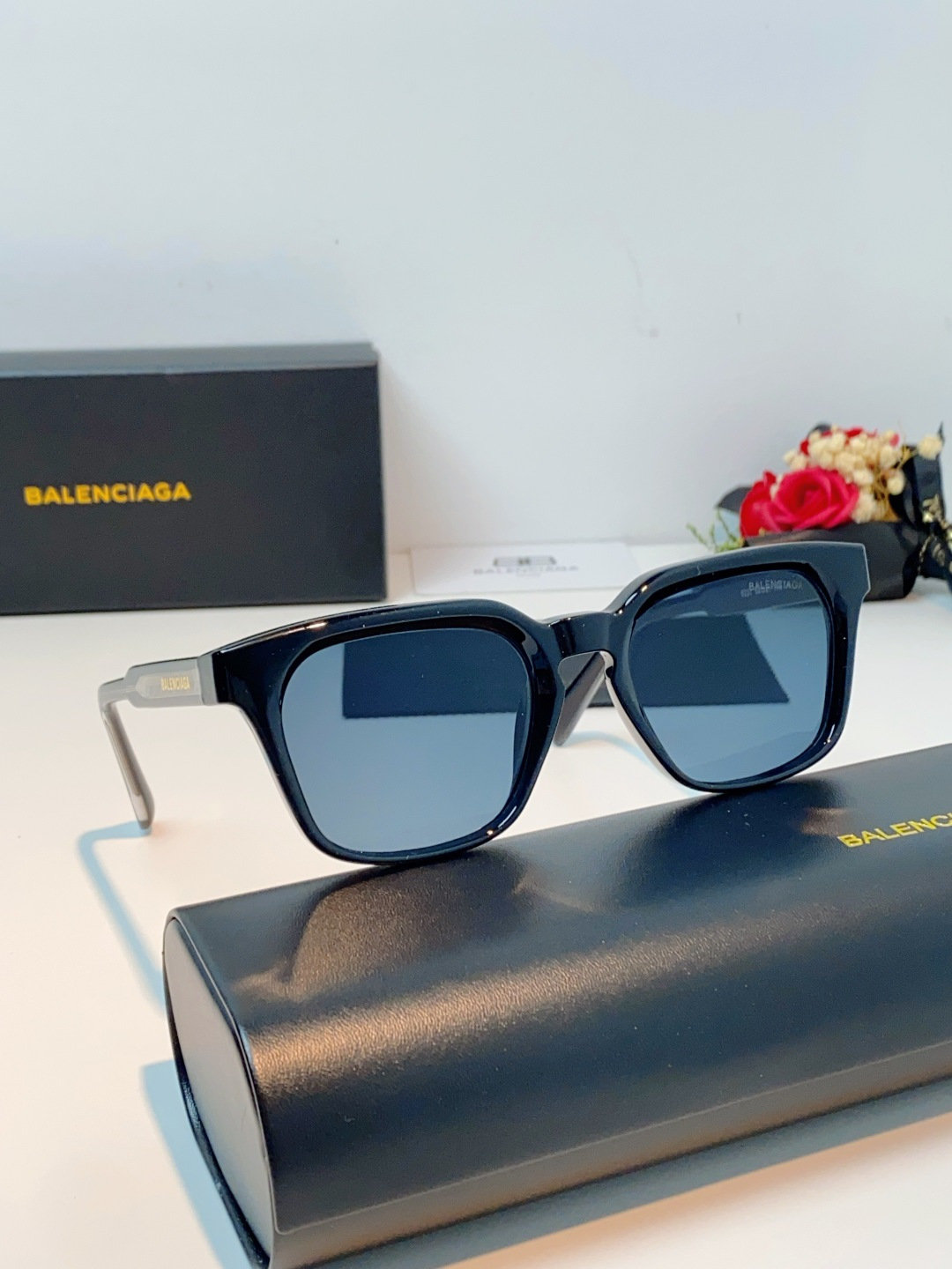 BALENCIAGA巴黎世家 2026新款多边形眼镜框男女潮可配近视防蓝光韩版复古时尚 男女通用