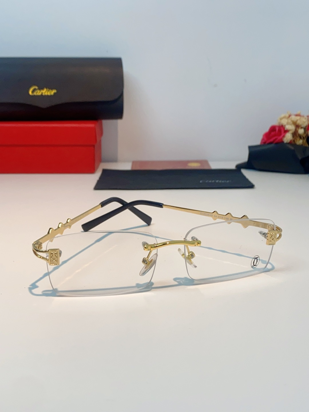 Cartier卡地亚 2026新春款复古简约方形无边框男士大脸墨镜斯文痞帅防紫外线太阳镜女韩版潮 男女通