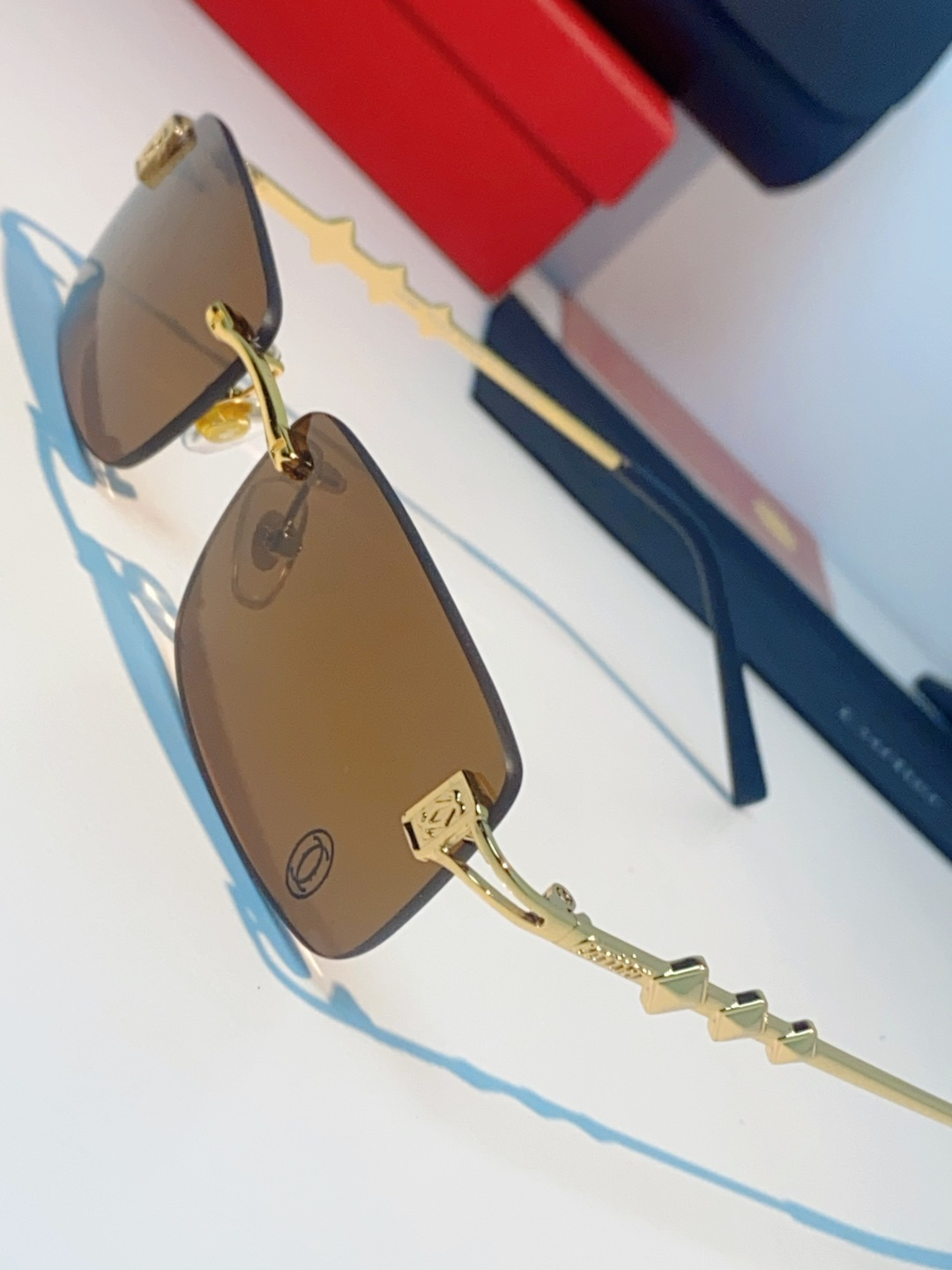 Cartier卡地亚 2026新春款复古简约方形无边框男士大脸墨镜斯文痞帅防紫外线太阳镜女韩版潮 男女通