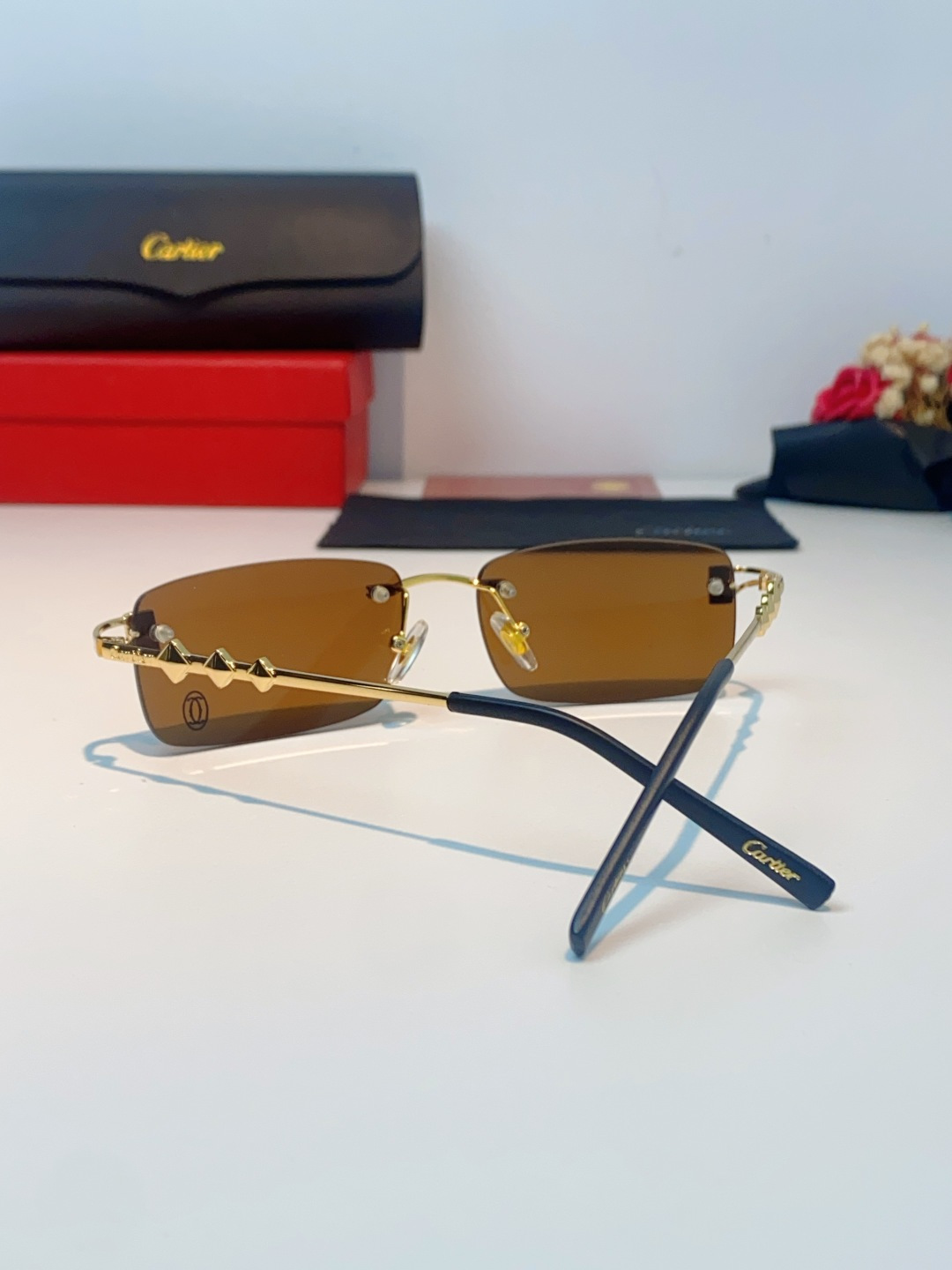 Cartier卡地亚 2026新春款复古简约方形无边框男士大脸墨镜斯文痞帅防紫外线太阳镜女韩版潮 男女通