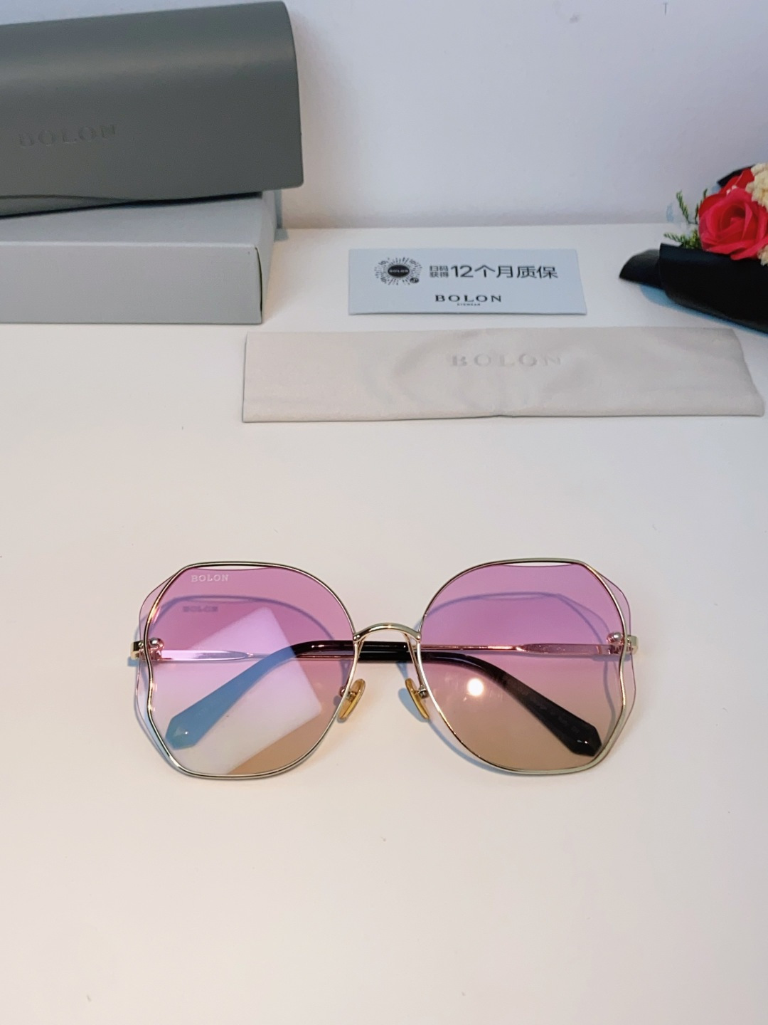BOLON暴龙眼镜 2026新品太阳镜 蝶形墨镜女偏光镜