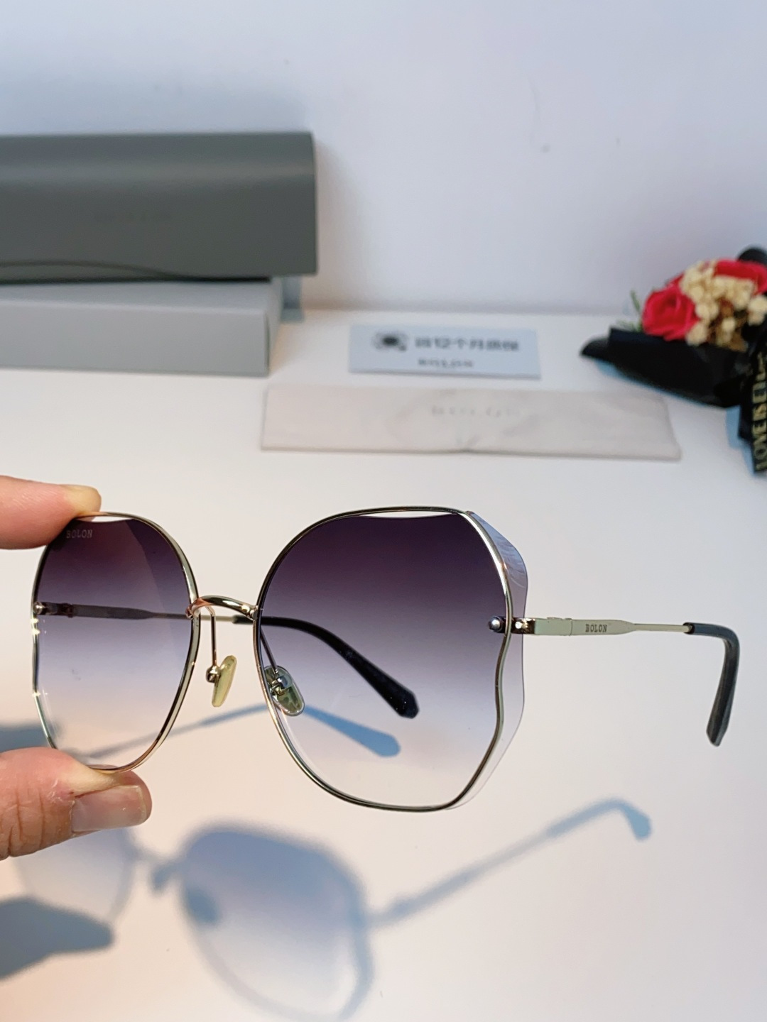 BOLON暴龙眼镜 2026新品太阳镜 蝶形墨镜女偏光镜