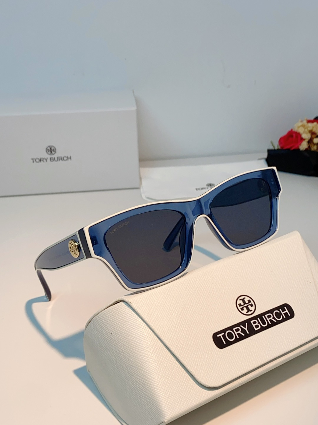 Tory Burch托里伯奇 方镜框 朋克个性时尚太阳镜 男女通用 个性方形粗框猫眼设计旅游海边经典太阳