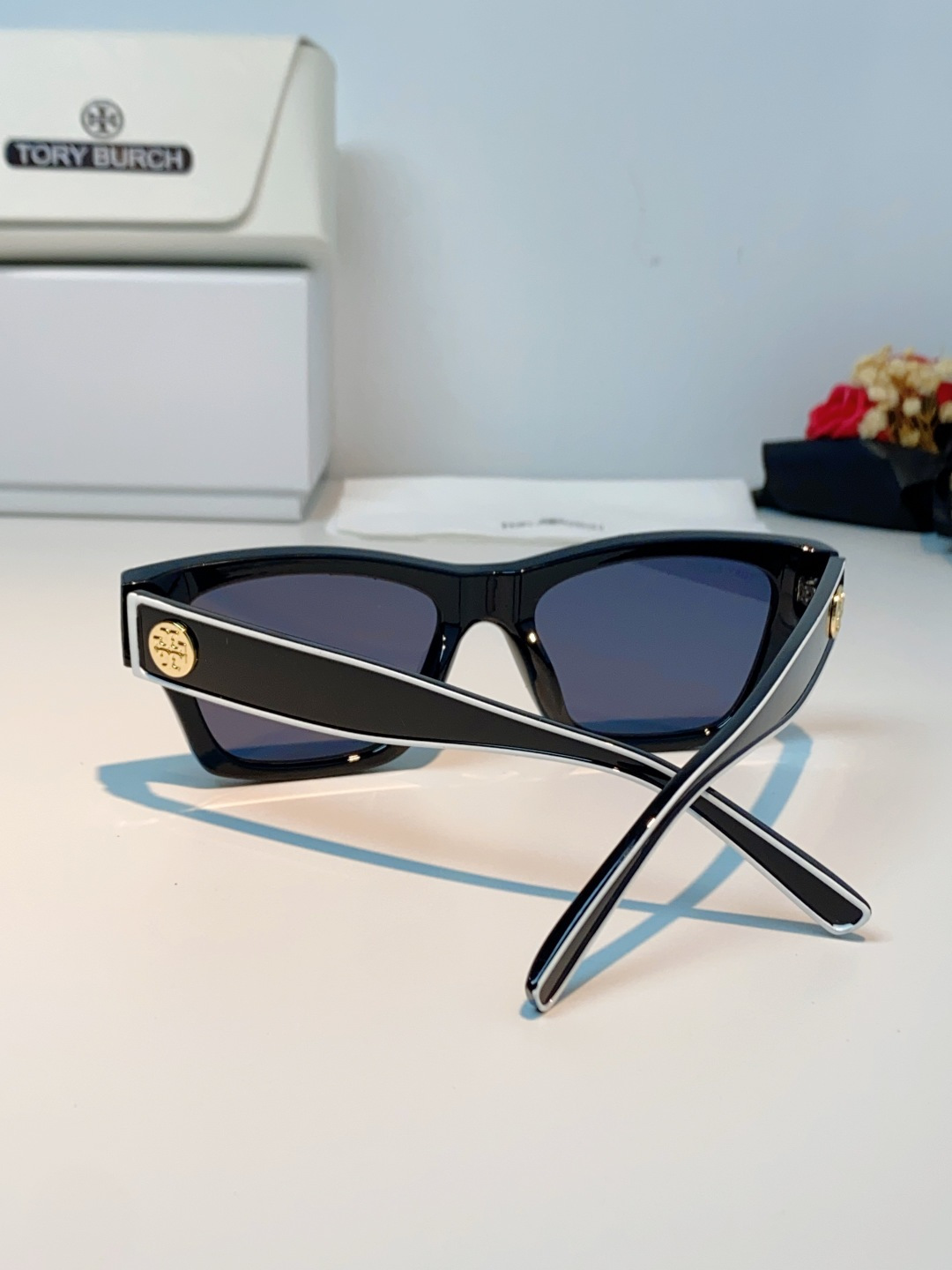 Tory Burch托里伯奇 方镜框 朋克个性时尚太阳镜 男女通用 个性方形粗框猫眼设计旅游海边经典太阳