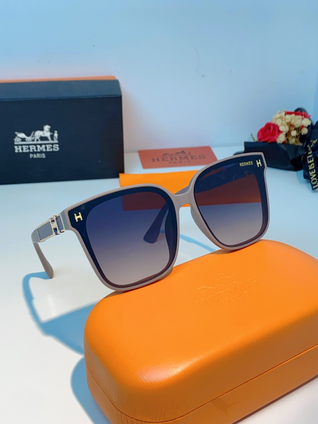 Hermes爱马仕 2026新款高级感墨镜女个性方圆脸海边防紫外线太阳镜登山徒步防晒眼镜 男女通用