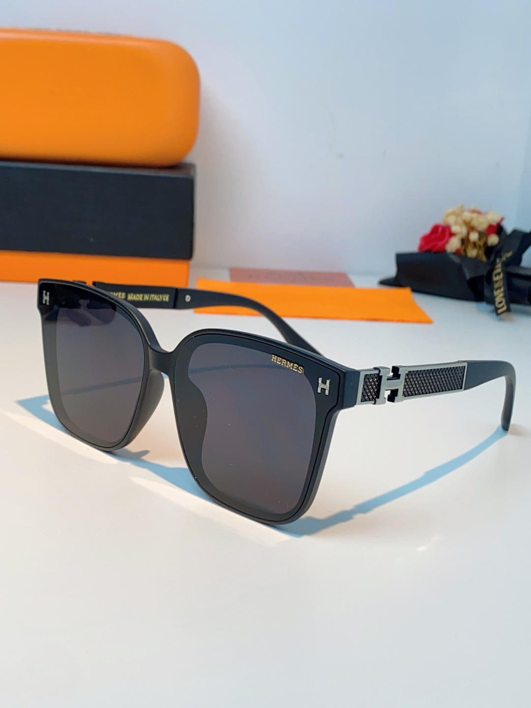 Hermes爱马仕 2026新款高级感墨镜女个性方圆脸海边防紫外线太阳镜登山徒步防晒眼镜 男女通用