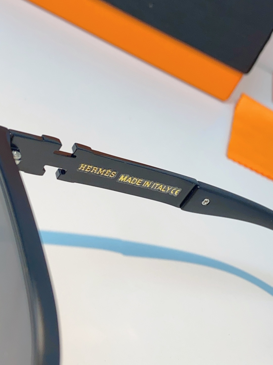 Hermes爱马仕 2026新款高级感墨镜女个性方圆脸海边防紫外线太阳镜登山徒步防晒眼镜 男女通用