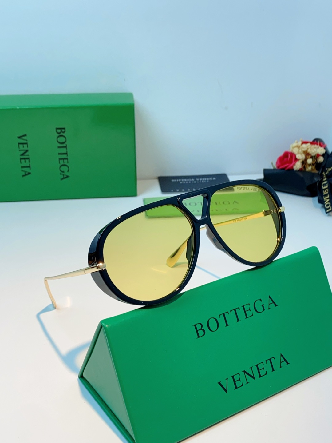 BottegaVeneta宝缇嘉 ,2026新款飞行员式太阳眼镜蛤蟆板材金属瘦脸大框防紫外线墨镜