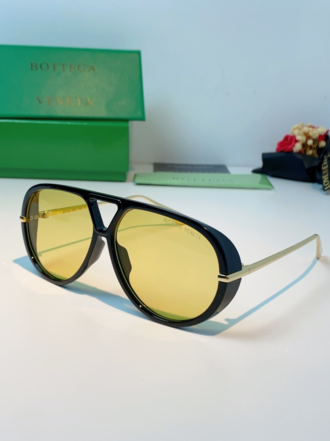 BottegaVeneta宝缇嘉 ,2026新款飞行员式太阳眼镜蛤蟆板材金属瘦脸大框防紫外线墨镜