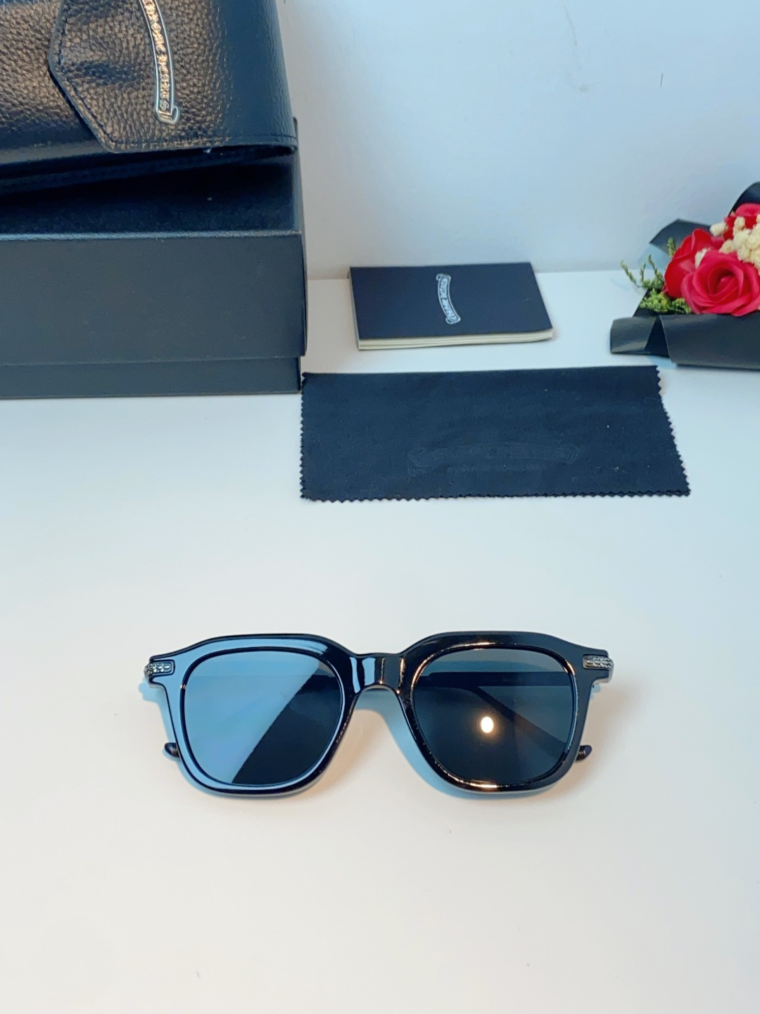 Chrome Hearts 克罗心 2026新款 太阳镜男女方框平光镜经典旅游 余文乐同款近视眼镜男有度