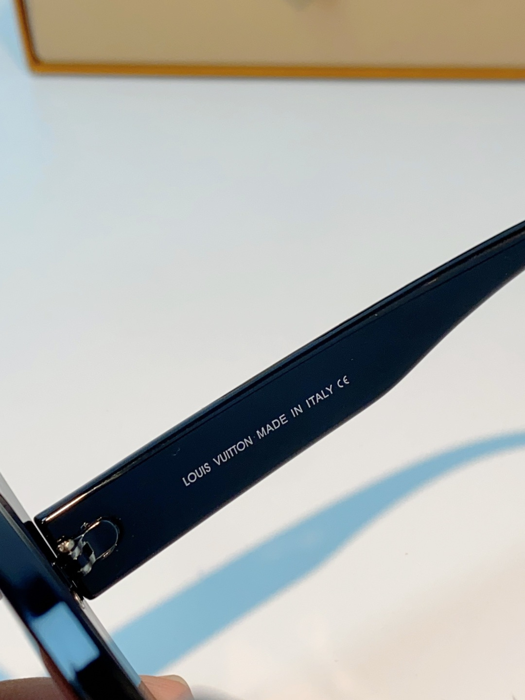 LouisVuitton路易威登 2026新款小红书同款超大框墨镜方形黑色太阳镜潮流复古高级时尚防紫外线