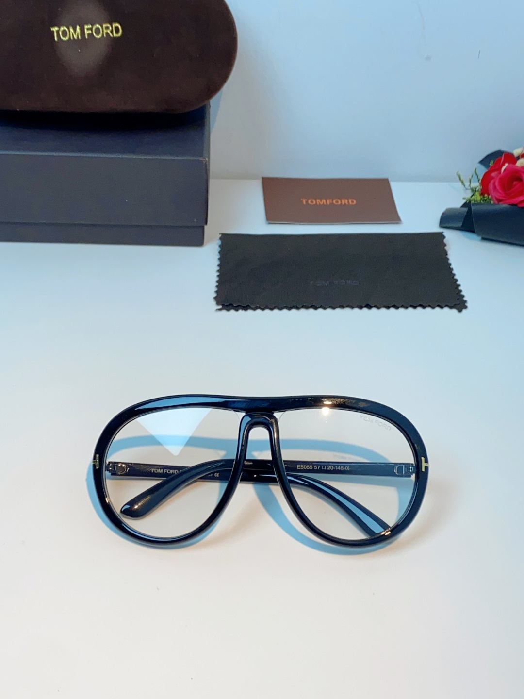 TomFord汤姆福特 2026新款欧美复古大框圆脸显瘦蛤蟆镜男女潮户外骑行遮阳太阳眼镜嘻哈墨镜