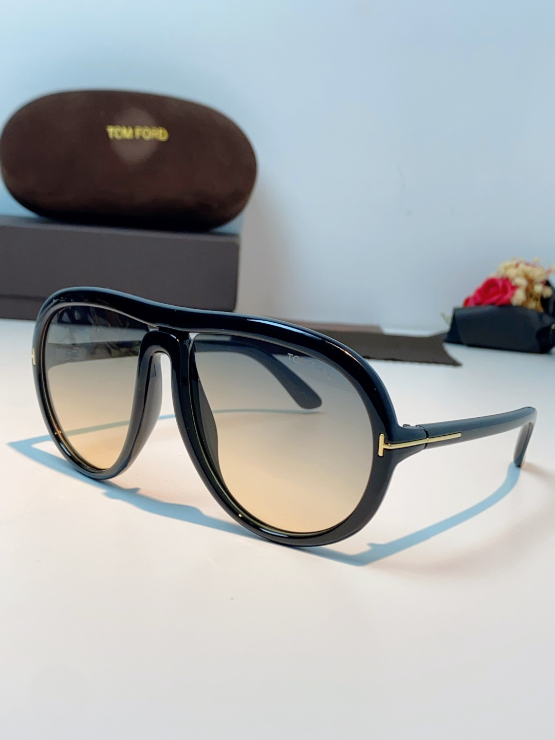 TomFord汤姆福特 2026新款欧美复古大框圆脸显瘦蛤蟆镜男女潮户外骑行遮阳太阳眼镜嘻哈墨镜