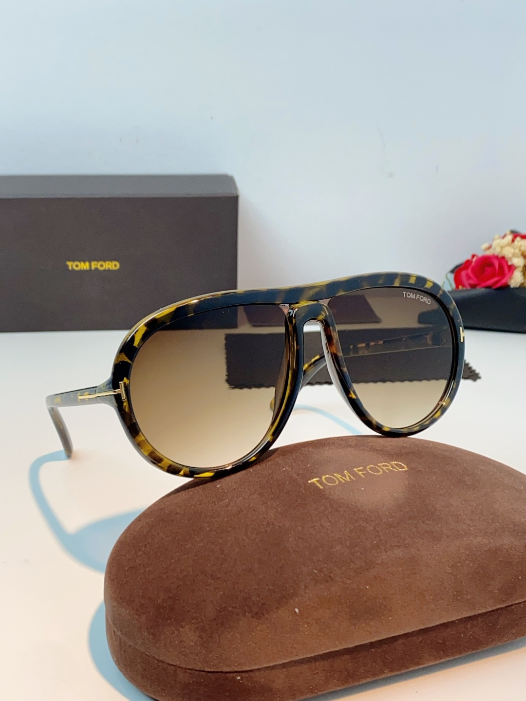 TomFord汤姆福特 2026新款欧美复古大框圆脸显瘦蛤蟆镜男女潮户外骑行遮阳太阳眼镜嘻哈墨镜