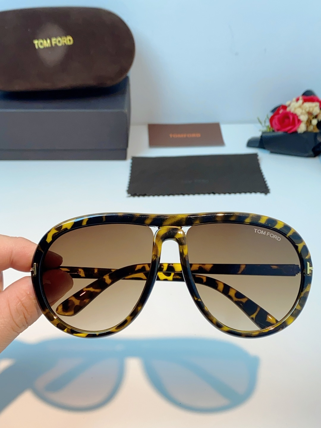 TomFord汤姆福特 2026新款欧美复古大框圆脸显瘦蛤蟆镜男女潮户外骑行遮阳太阳眼镜嘻哈墨镜