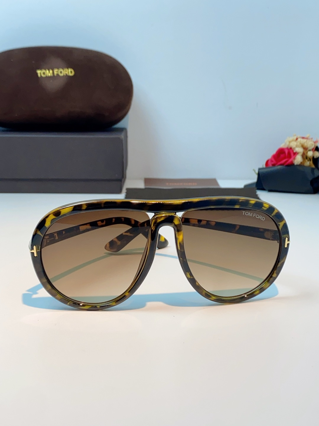 TomFord汤姆福特 2026新款欧美复古大框圆脸显瘦蛤蟆镜男女潮户外骑行遮阳太阳眼镜嘻哈墨镜