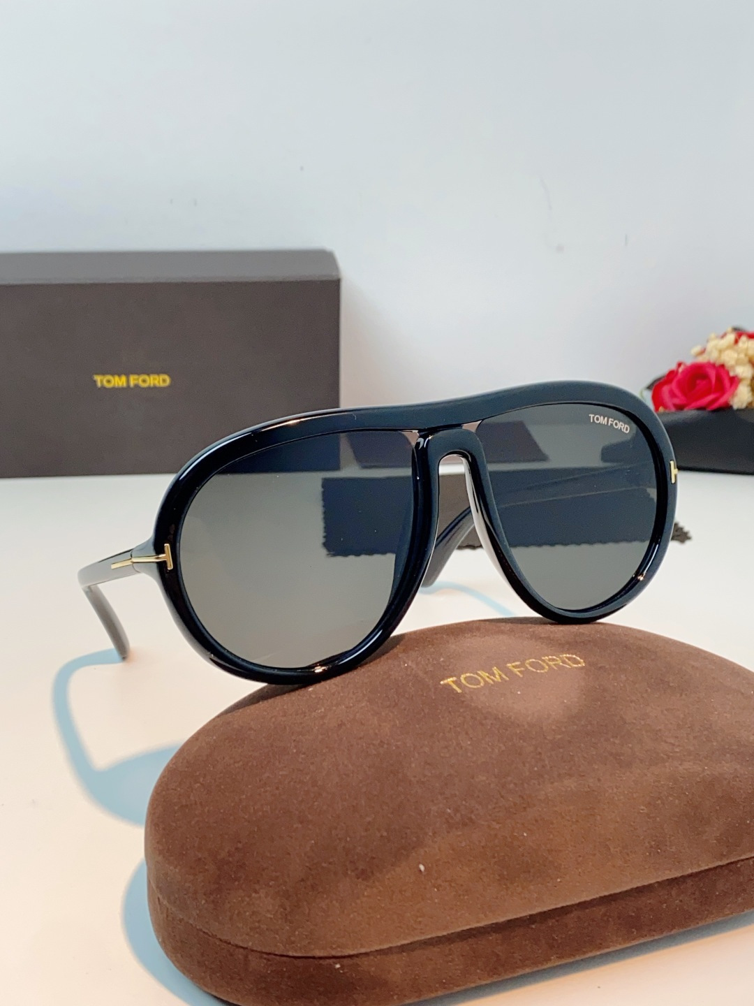 TomFord汤姆福特 2026新款欧美复古大框圆脸显瘦蛤蟆镜男女潮户外骑行遮阳太阳眼镜嘻哈墨镜