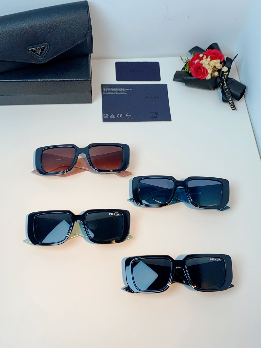 Prada普拉达 2026新款墨镜女款高级感小众设计感太阳眼镜男女款防紫外线 男女通用