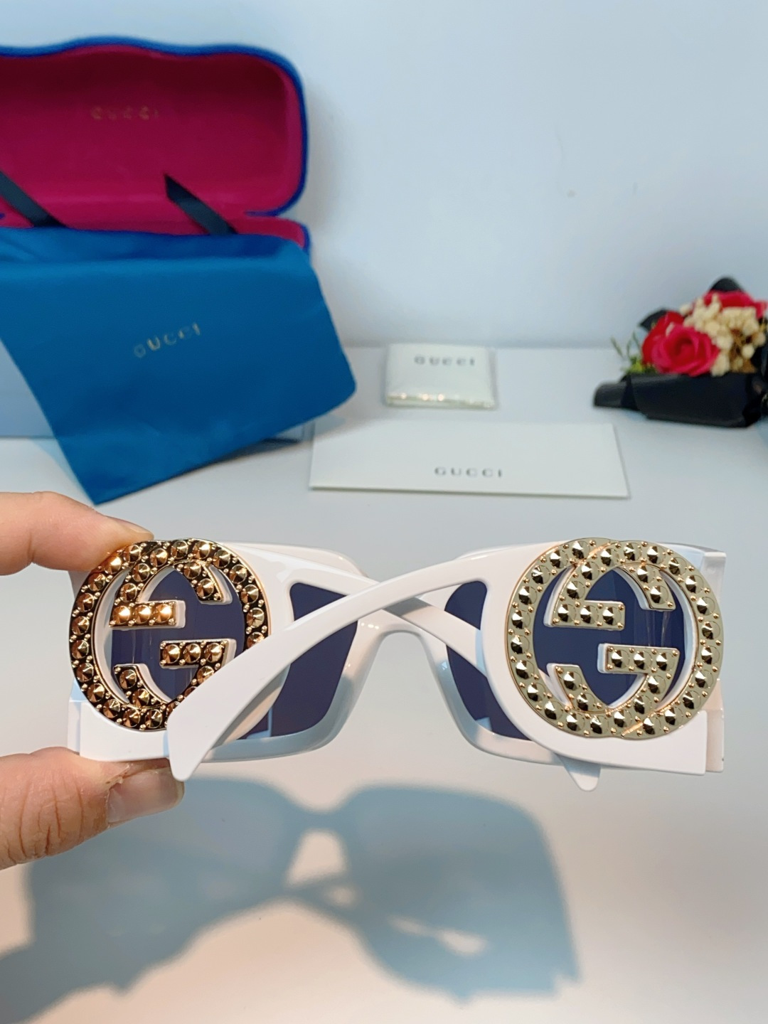 Gucci古奇 2026新款欧美风方形大框太阳眼镜1899S男女通用时尚显脸小遮阳墨镜镶钻 男女通用