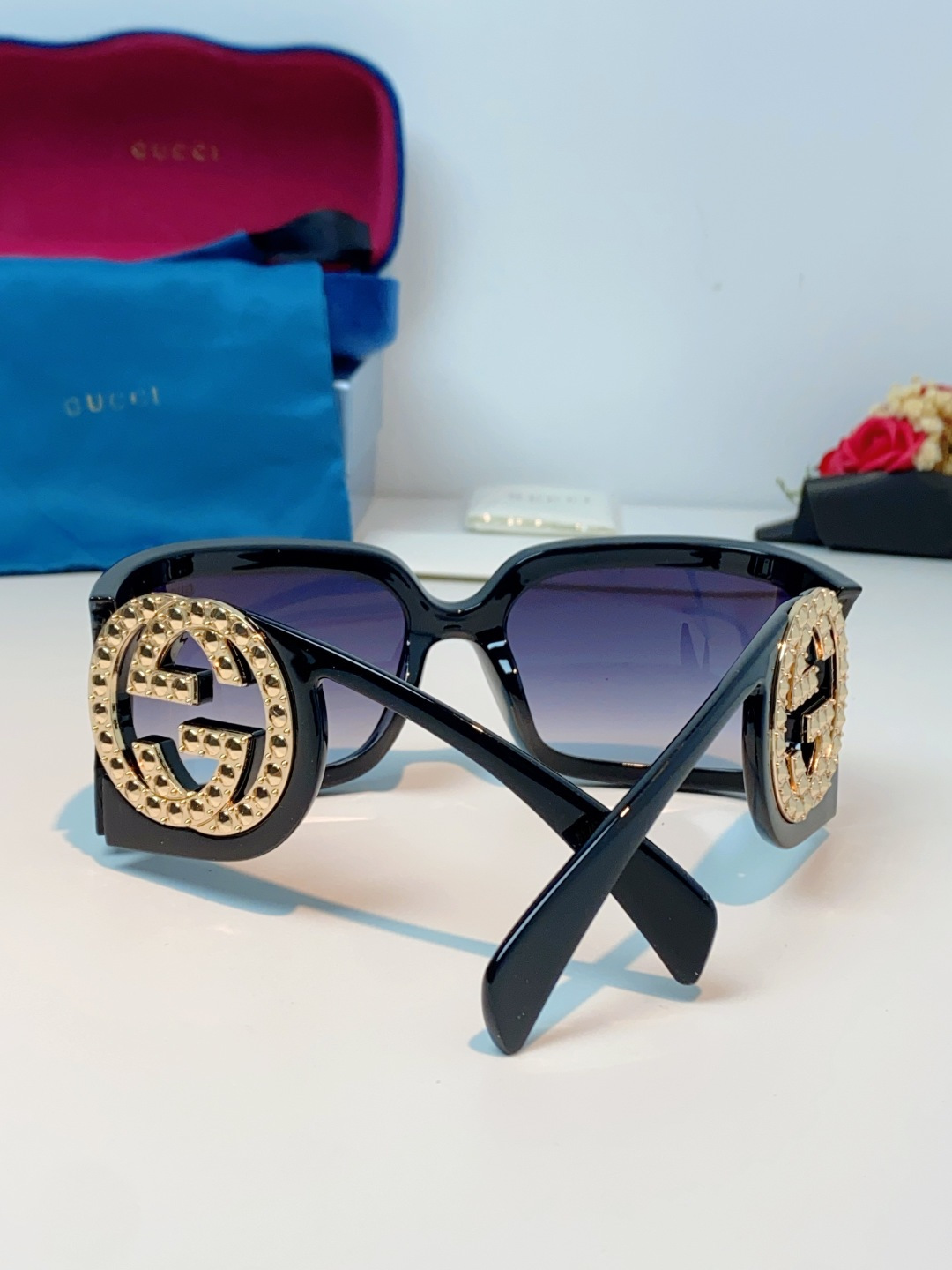 Gucci古奇 2026新款欧美风方形大框太阳眼镜1899S男女通用时尚显脸小遮阳墨镜镶钻 男女通用