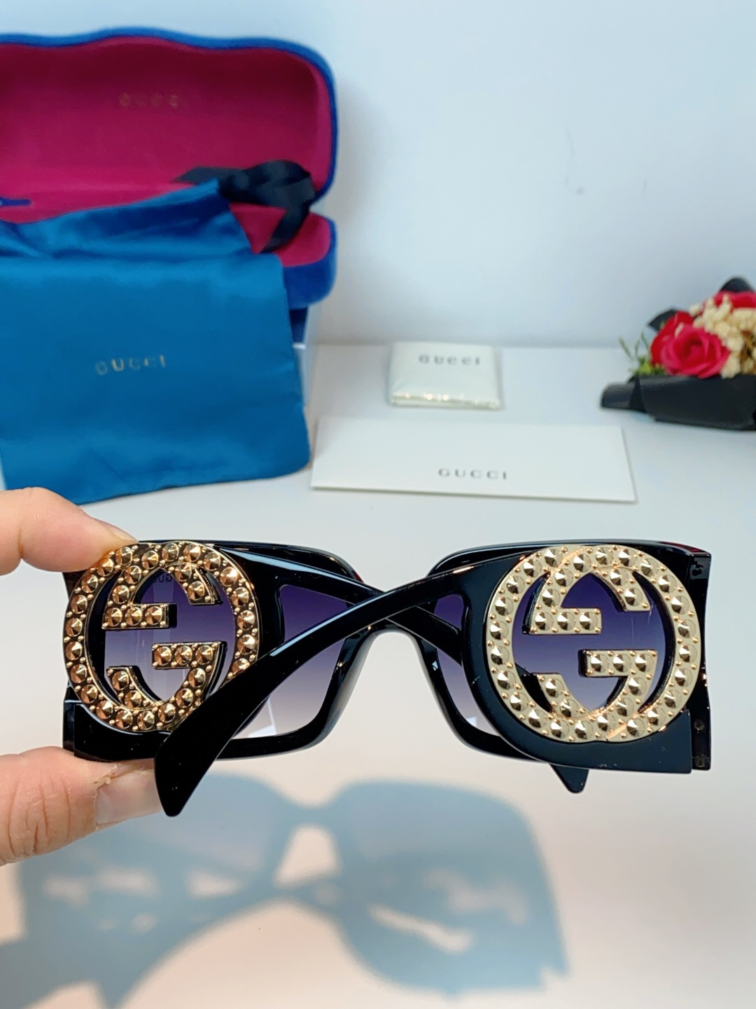 Gucci古奇 2026新款欧美风方形大框太阳眼镜1899S男女通用时尚显脸小遮阳墨镜镶钻 男女通用