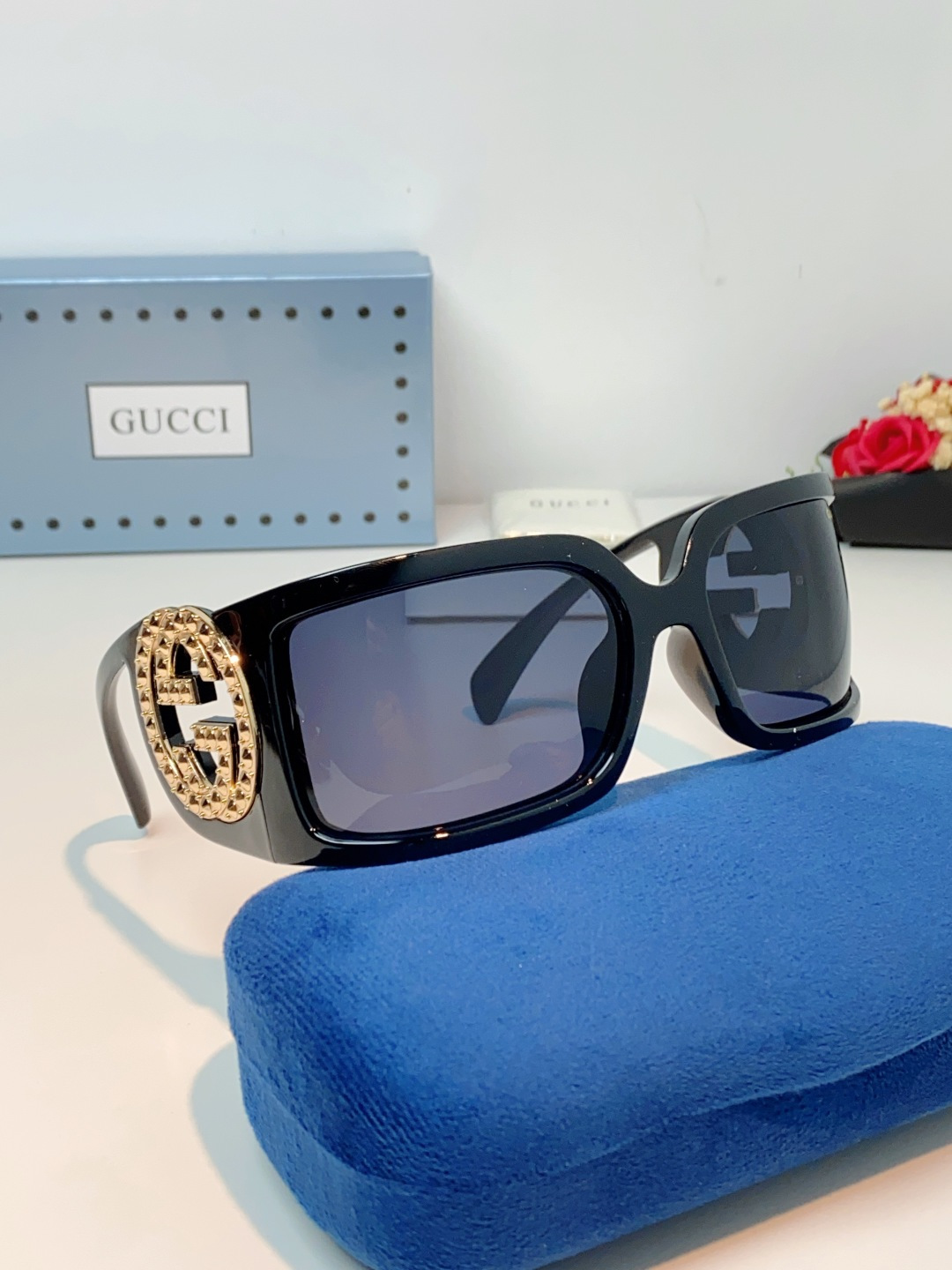 Gucci古奇 2026新款欧美风方形大框太阳眼镜1899S男女通用时尚显脸小遮阳墨镜镶钻 男女通用