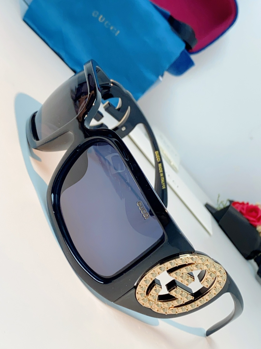 Gucci古奇 2026新款欧美风方形大框太阳眼镜1899S男女通用时尚显脸小遮阳墨镜镶钻 男女通用