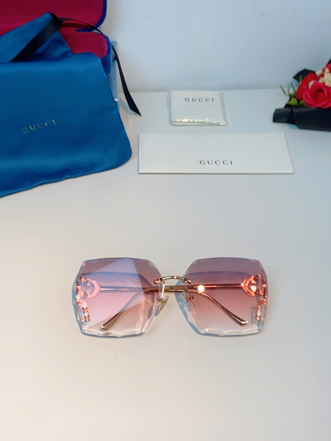 Gucci古奇 2026新款赛博朋克无框切边方形窄框太阳眼镜男女潮小脸显瘦嘻哈蹦迪墨镜女士墨镜