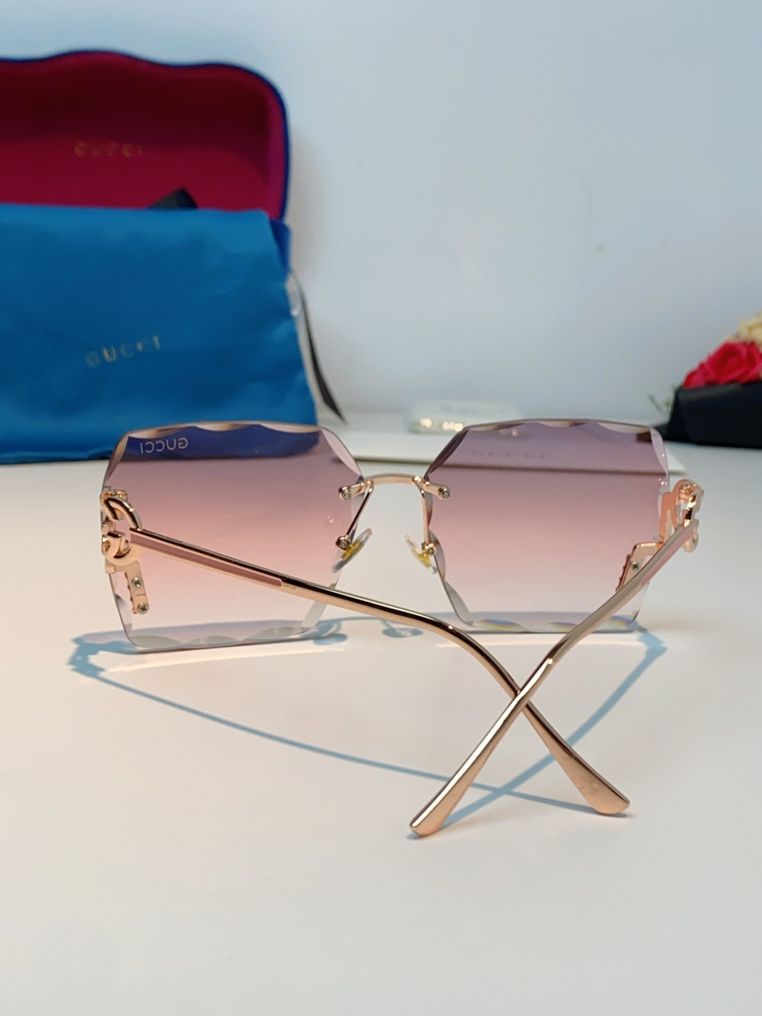 Gucci古奇 2026新款赛博朋克无框切边方形窄框太阳眼镜男女潮小脸显瘦嘻哈蹦迪墨镜女士墨镜