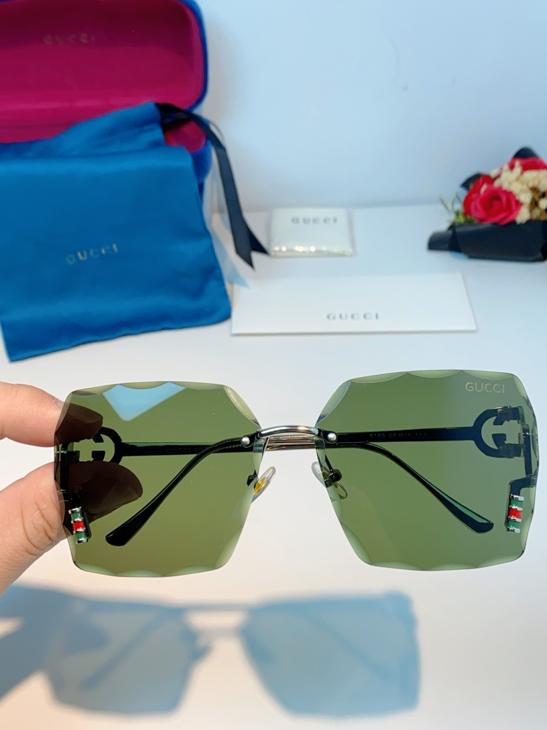 Gucci古奇 2026新款赛博朋克无框切边方形窄框太阳眼镜男女潮小脸显瘦嘻哈蹦迪墨镜女士墨镜