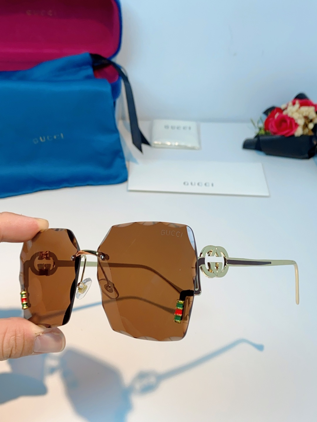 Gucci古奇 2026新款赛博朋克无框切边方形窄框太阳眼镜男女潮小脸显瘦嘻哈蹦迪墨镜女士墨镜