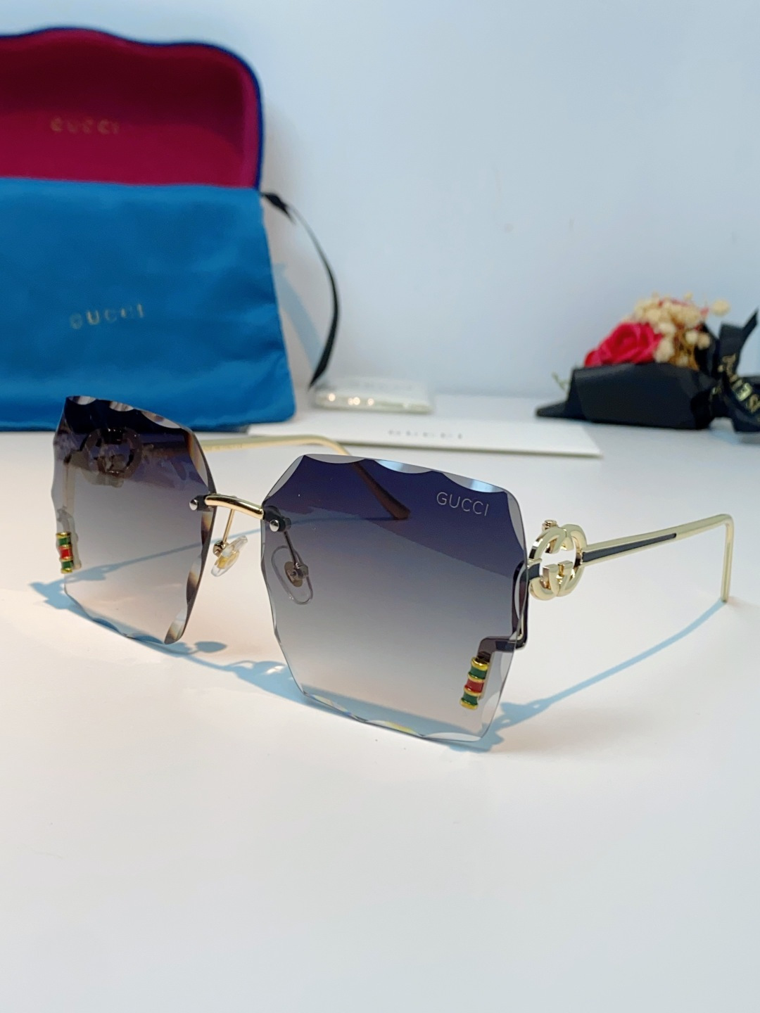 Gucci古奇 2026新款赛博朋克无框切边方形窄框太阳眼镜男女潮小脸显瘦嘻哈蹦迪墨镜女士墨镜