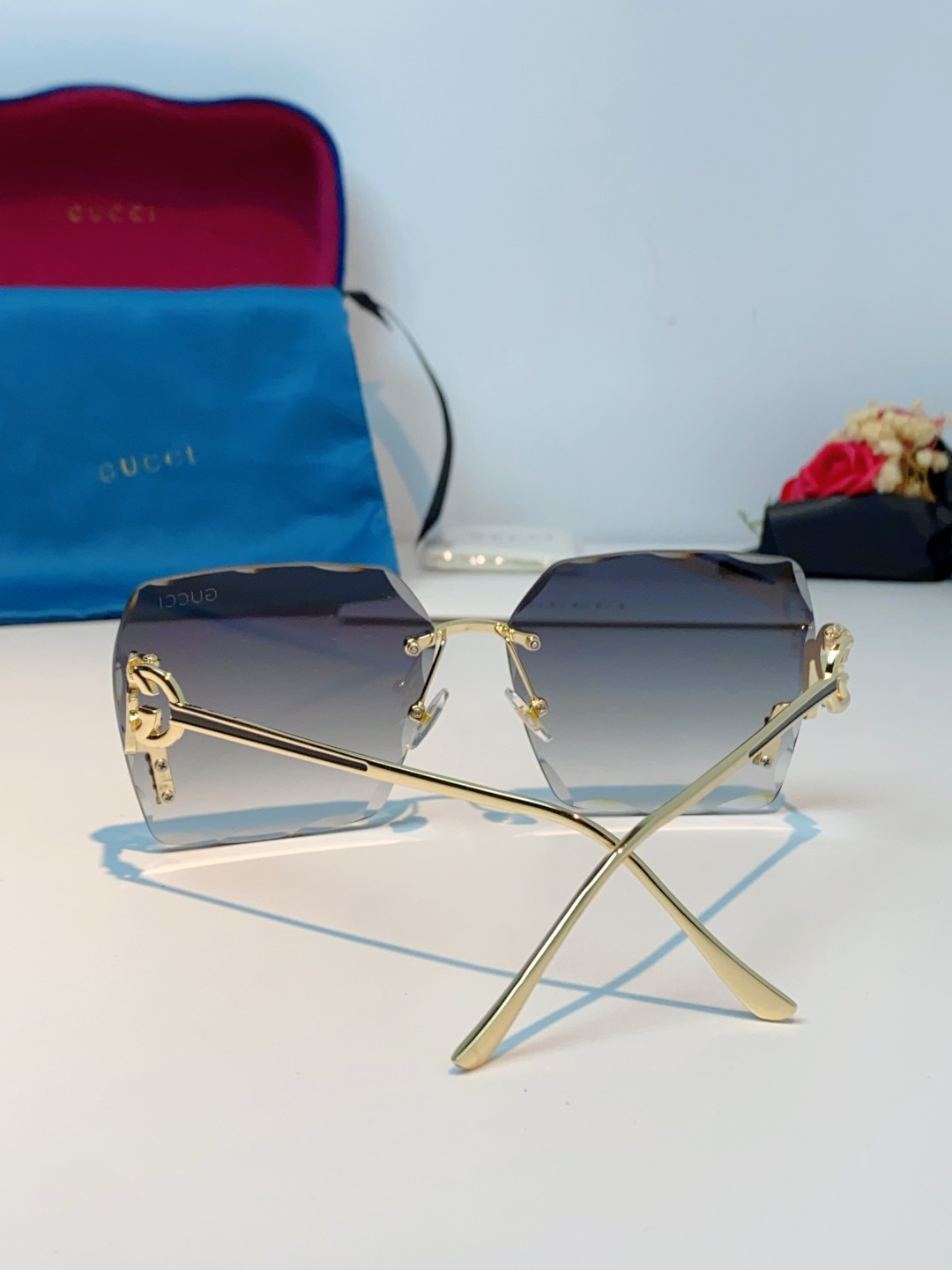 Gucci古奇 2026新款赛博朋克无框切边方形窄框太阳眼镜男女潮小脸显瘦嘻哈蹦迪墨镜女士墨镜