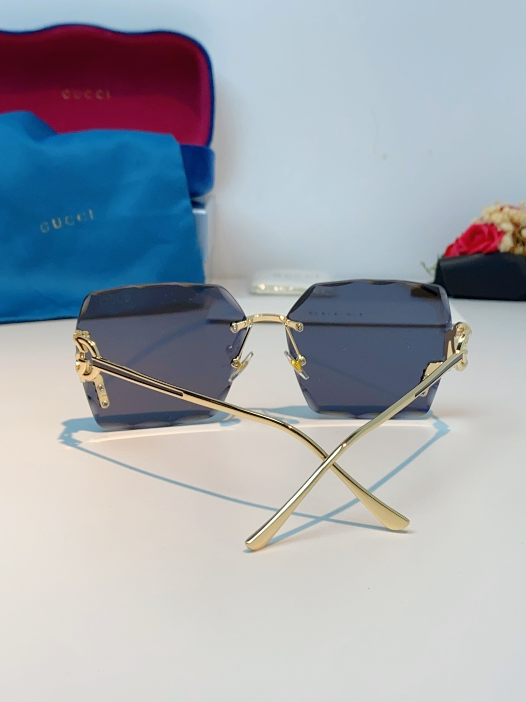 Gucci古奇 2026新款赛博朋克无框切边方形窄框太阳眼镜男女潮小脸显瘦嘻哈蹦迪墨镜女士墨镜