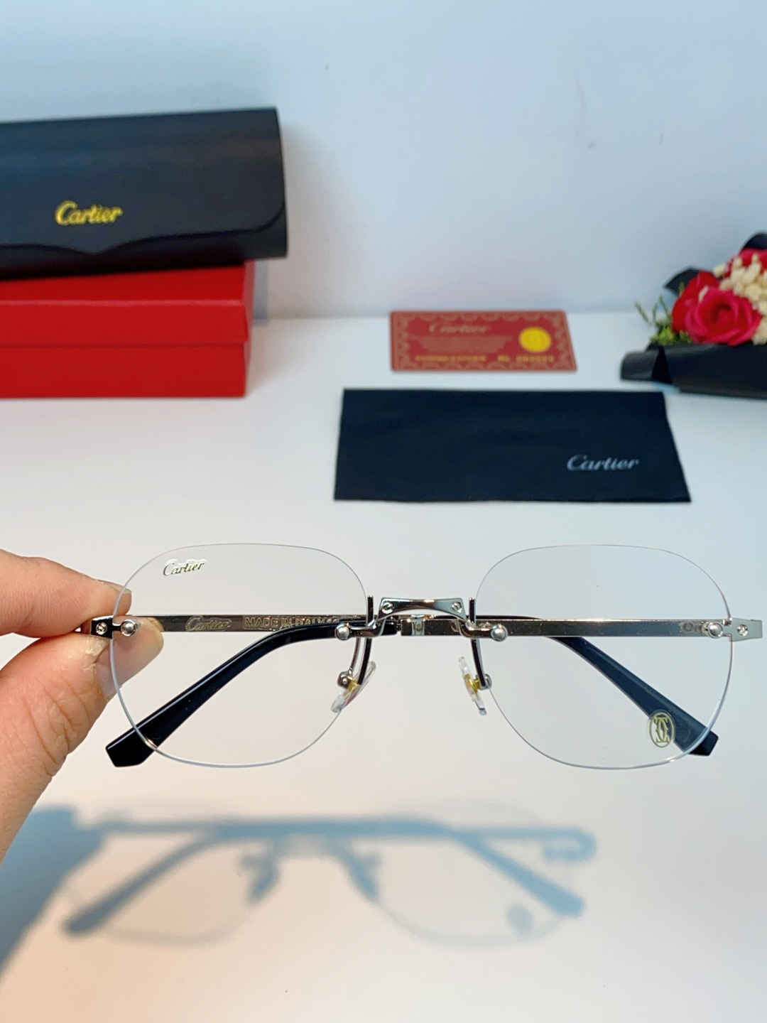 Cartier卡地亚 2026新款赛博朋克无框切边小方框太阳眼镜韩版女潮同款小脸显瘦墨镜