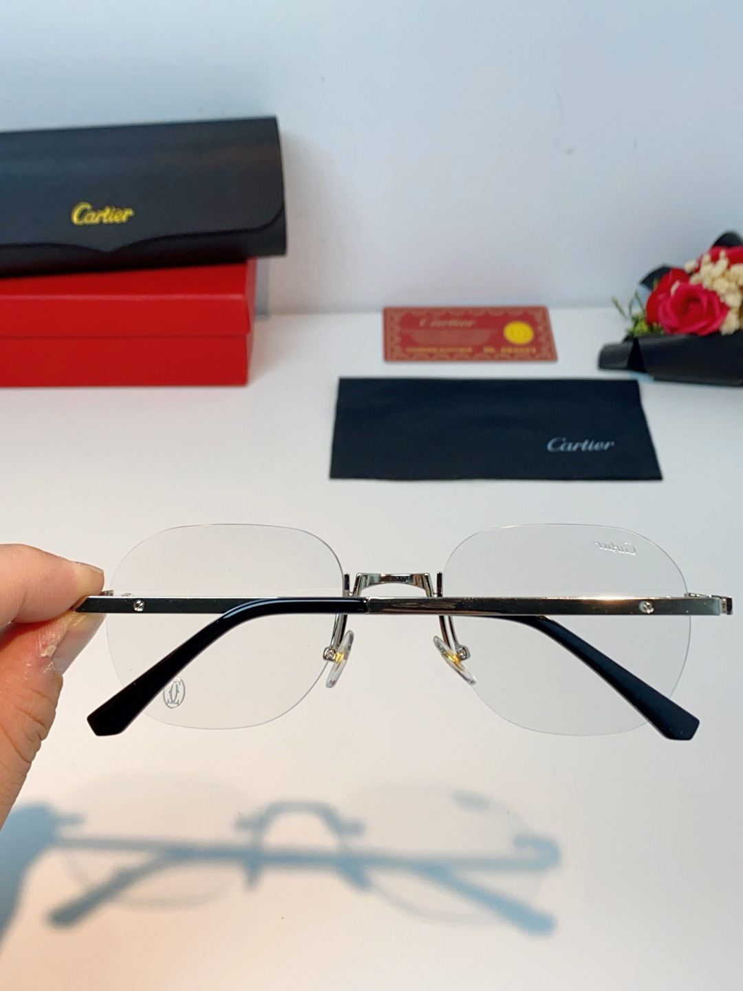 Cartier卡地亚 2026新款赛博朋克无框切边小方框太阳眼镜韩版女潮同款小脸显瘦墨镜