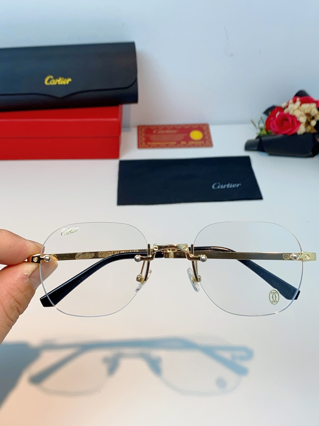 Cartier卡地亚 2026新款赛博朋克无框切边小方框太阳眼镜韩版女潮同款小脸显瘦墨镜