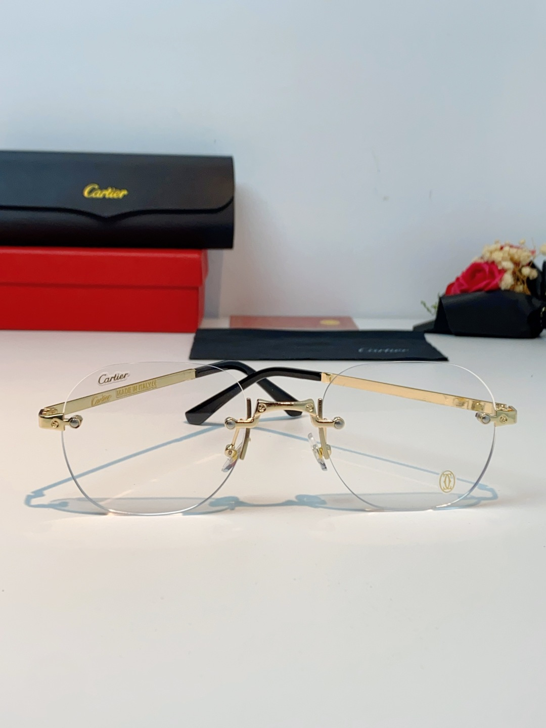 Cartier卡地亚 2026新款赛博朋克无框切边小方框太阳眼镜韩版女潮同款小脸显瘦墨镜